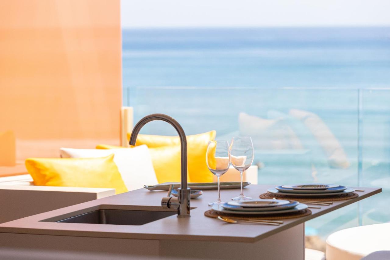 Higueron Rental Beach Club Suites Беналмадена Екстериор снимка