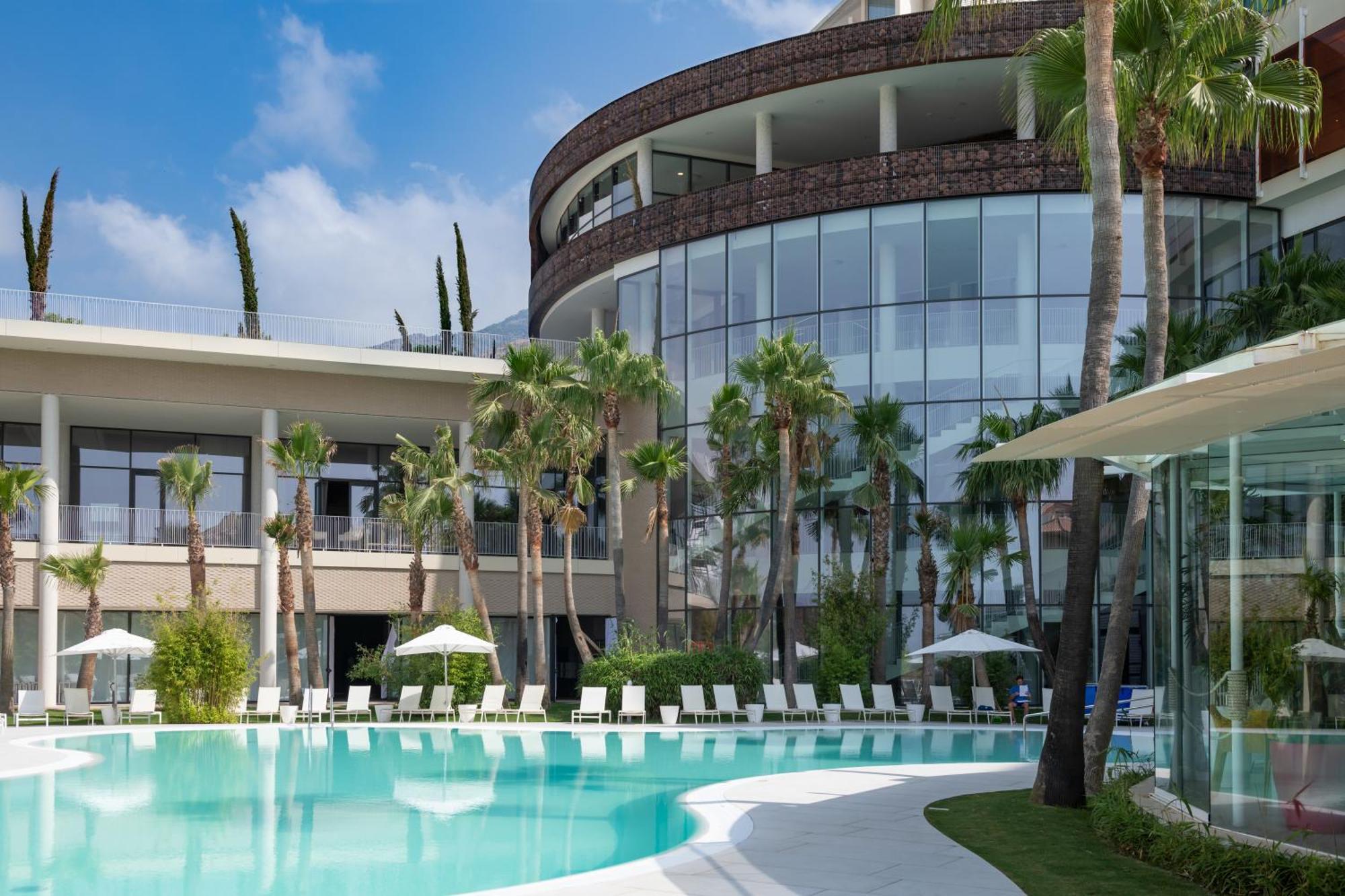Higueron Rental Beach Club Suites Беналмадена Екстериор снимка